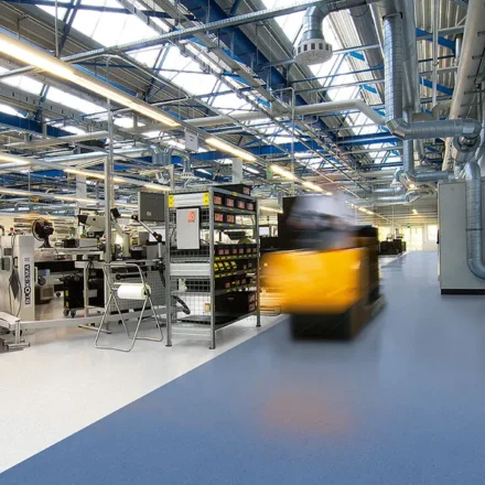 Dysheme ESD për ambiente të kontrolluara nga Forbo Flooring Systems.