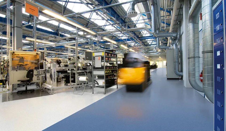 Dysheme ESD për ambiente të kontrolluara nga Forbo Flooring Systems.