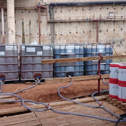 Injeksion me Resinë për Hidroizolimin e Strukturave Nëntokësore Hidroizolim me injeksion resine Spetec, teknika speciale.